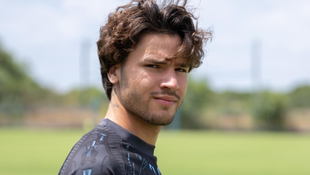 NAPLES, ITALY - JULY 14: Antonio Vergara of SSC Napoli attends the first training session of the 2025/26 season at the club?s training center on July 14, 2025 in Castel Volturno, Italy. (Photo by SSC NAPOLI/SSC NAPOLI via Getty Images)