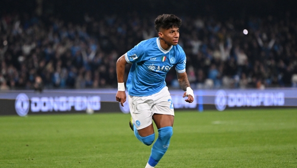 NAPLES, ITALY - MARCH 06: Alisson Santos of SSC Napoli celebrates after scoring his side first goal during the Serie A match between SSC Napoli and Torino FC at Stadio Diego Armando Maradona on March 06, 2026 in Naples, Italy. (Photo by Francesco Pecoraro/Getty Images)