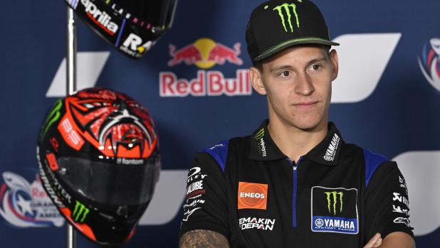 AUSTIN, TEXAS - APRIL 07: Fabio Quartararo of France and Monster Energy Yamaha MotoGP Team looks on during the press conference pre-event during the MotoGP Of The Americas - Previews on April 07, 2022 in Austin, Texas.   Mirco Lazzari gp/Getty Images/AFP == FOR NEWSPAPERS, INTERNET, TELCOS & TELEVISION USE ONLY ==