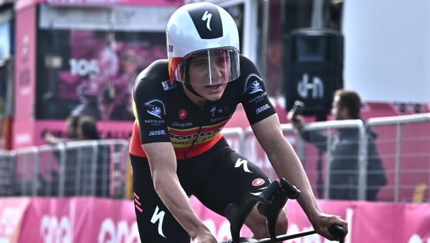 Belgian rider Remco Evenepoel of team Soudal Quick-Step in action during the ninth stage ITT crono of the 2023 Giro d'Italia cycling race over 35 km from Savignano sul Rubicone to Cesena, Italy, 14 May 2023. ANSA/LUCA ZENNARO
