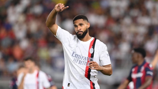 BOLOGNA, ITALY - AUGUST 21:  Ruben Loftus Cheek of AC Milan reacts during the Serie A TIM match between Bologna FC and AC Milan at Stadio Renato Dall'Ara on August 21, 2023 in Bologna, Italy. (Photo by Claudio Villa/AC Milan via Getty Images)