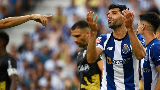 FC Porto's Iranian forward #09 Mehdi Taremi reacts during the Portuguese league football match between FC Porto and SC Farense at the Dragao stadium in Porto on August 20, 2023. (Photo by MIGUEL RIOPA / AFP)
