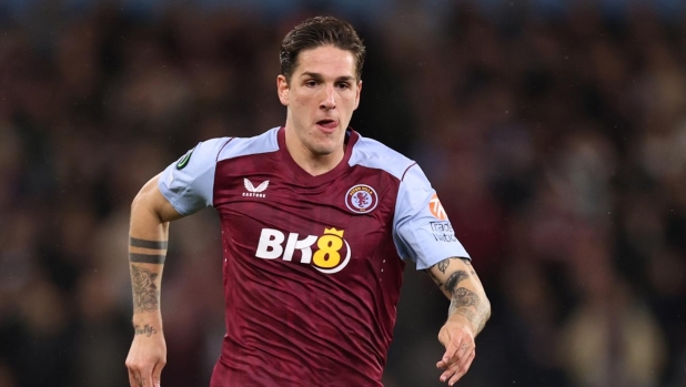 BIRMINGHAM, ENGLAND - OCTOBER 05: Nicolo Zaniolo of Aston Villa controls the ball during the UEFA Europa Conference League match between Aston Villa FC and HSK Zrinjski at Villa Park on October 05, 2023 in Birmingham, England. (Photo by Ryan Pierse/Getty Images)