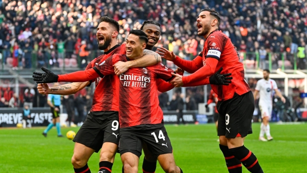 MILAN, ITALY - DECEMBER 17: Tijjani Reijnders of AC Milan celebrates after scoring the 1-0 goal during the Serie A TIM match between AC Milan and AC Monza at Stadio Giuseppe Meazza on December 17, 2023 in Milan, Italy. (Photo by Diego Puletto/AC Milan via Getty Images)