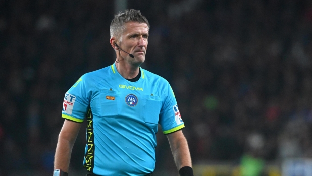 Refeere Daniele Orsato during the Italian Serie A match, Genoa CFC vs Hellas Verona Fc at Luigi Ferraris stadium in Genoa, Italy, 10 november 2023. ANSA/LUCA ZENNARO