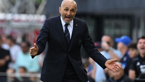 FORT LAUDERDALE, FLORIDA - MARCH 21: Head coach of Italy Luciano Spalletti reacts during the International Friendly match between Venezuela and Italy at Chase Stadium on March 21, 2024 in Fort Lauderdale, Florida.   Claudio Villa/Getty Images/AFP (Photo by CLAUDIO VILLA / GETTY IMAGES NORTH AMERICA / Getty Images via AFP)