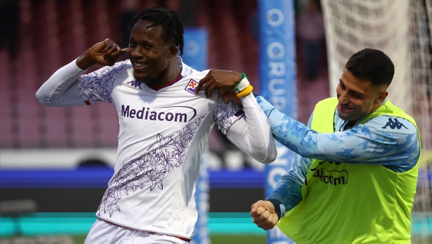 Fiorentina’s Christian Kouame celebrates after scoring  0-1   during the Serie A soccer match between Salernitana and Fiorentina at the Arechi Stadium in Salerno, north west Italy - Sunday, April 21 , 2024. Sport - Soccer .  (Photo by Alessandro Garofalo/Lapresse)