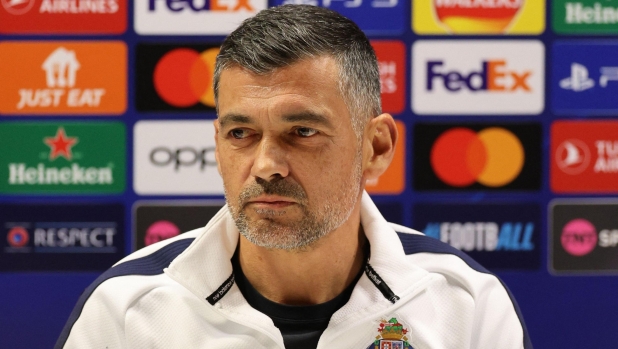 Porto's Portuguese coach Sergio Conceicao attends a press conference on the eve of the UEFA Champions Leauge round of 16 second leg football match against Arsenal, at the Emirates Stadium in London England, on March 11, 2024. (Photo by Adrian DENNIS / AFP)