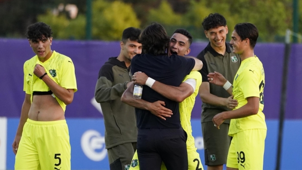 Sassuolo’s  coach Emiliano Bigica celebrates with his players at the end of the Primavera 1 Tim soccer match between Atalanta and Sassuolo at the Viola Park stadium Curva Fiesole, center of Italy - Wednesday , May 24, 2024. Sport - Soccer (Photo by Marco Bucco/La Presse)