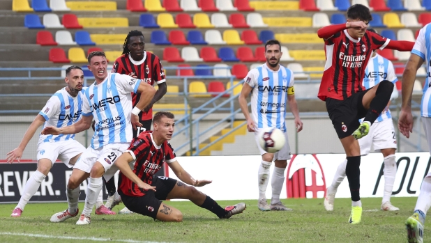 SOLBIATE ARNO, ITALY - OCTOBER 20: Davide Bartesaghi of Milan Futuro scores the opening goal during the Serie C match between Milan Futuro and Salus Legnago at Stadio Felice Chinetti on October 20, 2024 in Solbiate Arno, Italy. (Photo by Giuseppe Cottini/AC Milan via Getty Images)