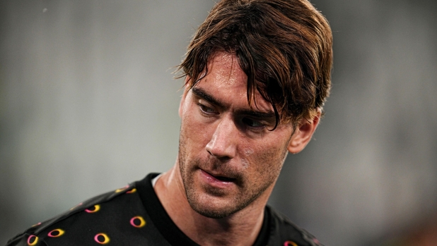 Juventus\' Dusan Vlahovic during the Uefa Champions League soccer match, between Juventus and Stuttgart at the Allianz Stadium in Turin, north west Italy - Tuesday, October 22, 2024. Sport - Soccer (Photo by Marco Alpozzi/Lapresse)