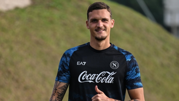 NAPLES, ITALY - NOVEMBER 07: SSC Napoli player Rafa Marin attends the afternoon training session at SSC Napoli Training Center on November 07, 2024 in Castel Volturno, Caserta, Italy. (Photo by SSC NAPOLI/SSC NAPOLI via Getty Images)