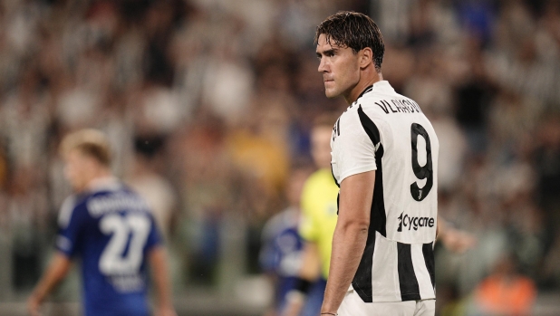 Juventus Dusan Vlahovic  during the Serie A soccer match between Juventus and Como at the Allianz Stadium in Turin, north west Italy - Monday, August 19, 2024. Sport - Soccer . (Photo by Marco Alpozzi/Lapresse)