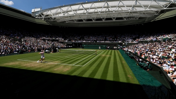 Come si diventa soci di Wimbledon? Vincendo il torneo o con un'ottima reputazione. Ma pagando...