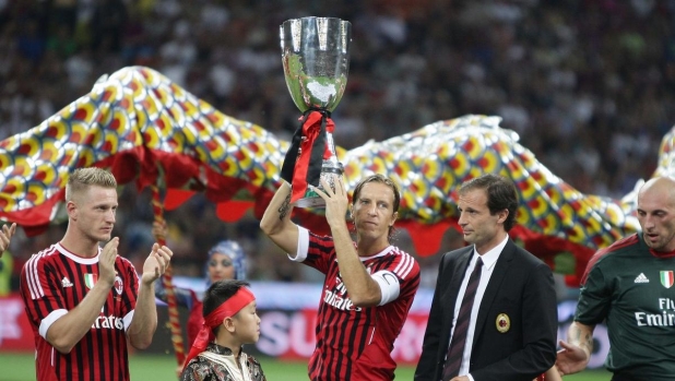 Ambrosini: Leao non è un 9, più gol da Rabiot al Milan