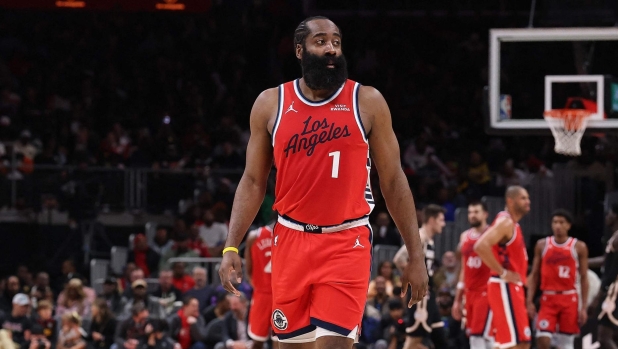 Clippers, scoppia il caso Harden: il Barba chiede di andarsene e rifiuta di scendere in campo