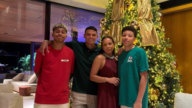 Isago e Iago, i figli di Thiago Silva alla conquista dell'Inghilterra. E il Brasile è avvertito...