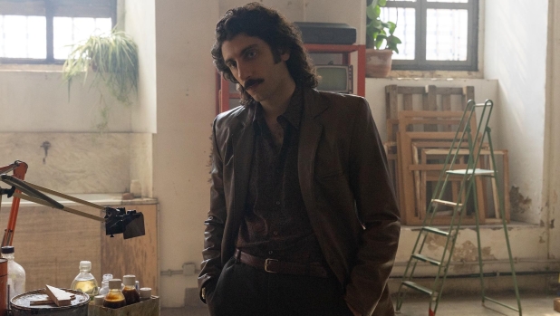 Il Falsario, su Netflix il noir con Pietro Castellitto e Claudio Santamaria