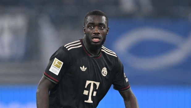 Bayern, Hoeness attacca gli agenti di Upamecano: "Comportamento sconvolgente"