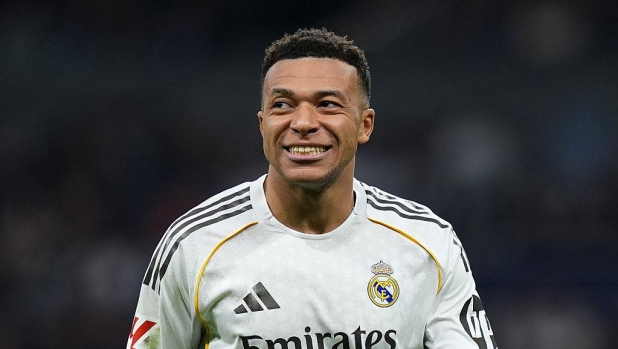 Incredibile, ma vero: la mamma di Mbappé guadagna più di... otto giocatori del Real