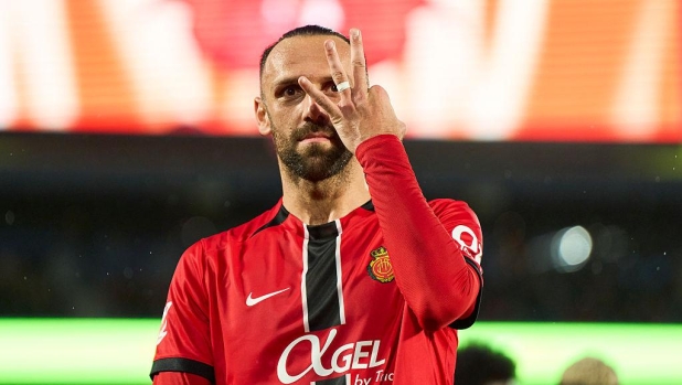 Il Barça lusinga Muriqi con un tweet e lui risponde: "Grazie, ma non sono all'altezza di Lewa!"