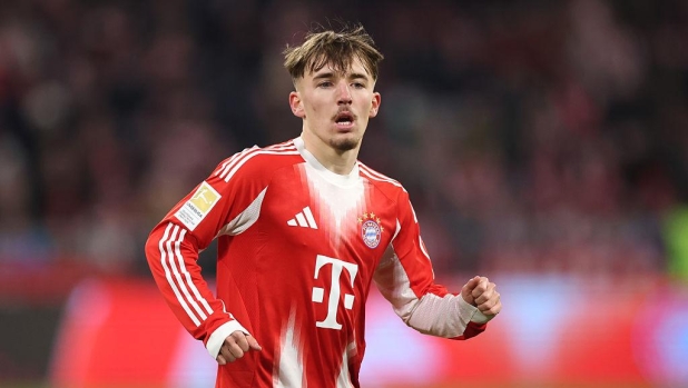 Bayern Monaco, Lennart Karl e il dribbling goffo: ecco la reazione dell'avversario