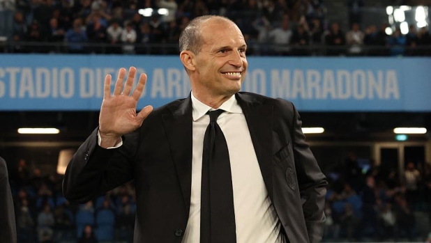 Napoli-Allegri, tutto fatto ma la firma slitta: Max avanza un milione dal Milan. I dettagli