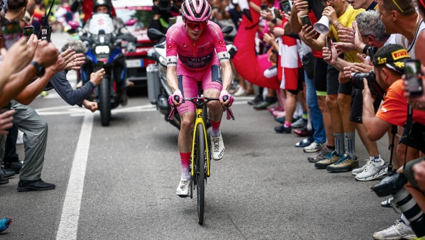 Da Anquetil a Vingegaard: Giro-Tour-Vuelta, la Tripla Corona è affare da fenomeni