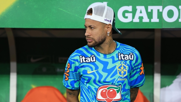 Ancelotti su Neymar: "Se la risonanza andrà bene, si allenerà in gruppo prossima settimana"