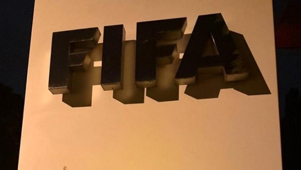 Accordo Fifa-calciatori: mai più fuori rosa e incasseranno dai trasferimenti