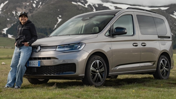 Tre bici, una montagna e un Volkswagen Caddy