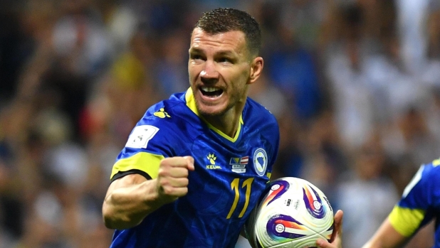 LIVE Alle 21 Svizzera-Bosnia, le ufficiali: Yakin con il 4-3-3. Barbarez lancia Alajbegovic e Dzeko