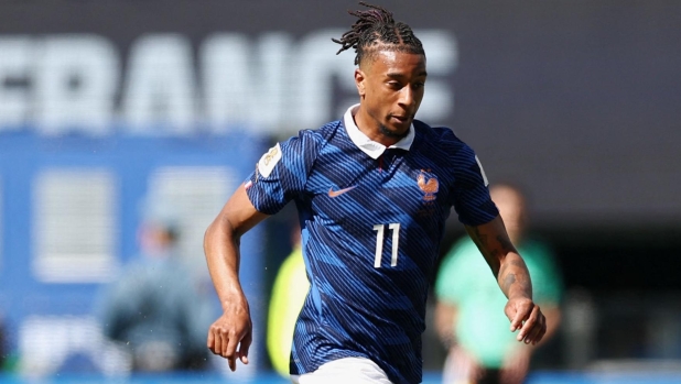 Il Real Madrid prepara 150 milioni per Olise: ma col Bayern sarà lotta di potere. E Mbappé...
