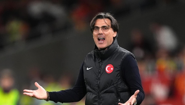 LIVE Alle 5 Turchia-Paraguay, le ufficiali: Montella con Yildiz e Calha dal 1'