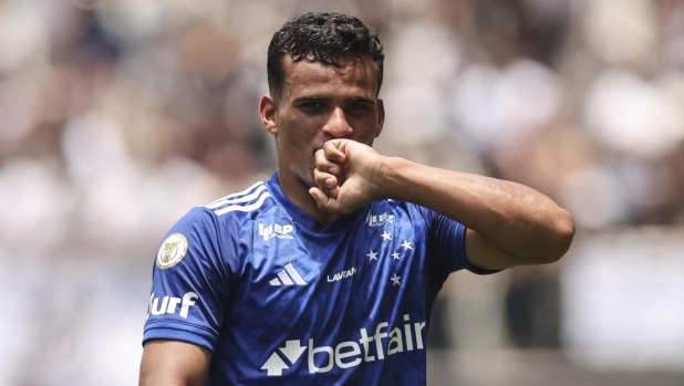 Como, Kaiki si presenta: “Fabregas è una stella, non vedo l’ora di iniziare”