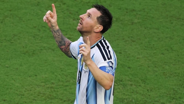 LIVE Alle 18 Argentina-Egitto, le ufficiali: Messi e Alvarez sfidano Salah e Hassan