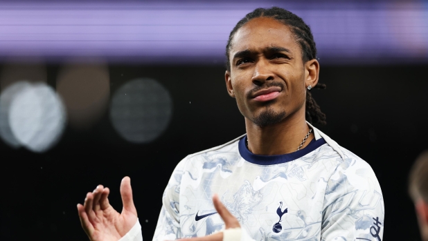 Spence dice sì all'Inter: il club tratta con il Tottenham, ecco la richiesta