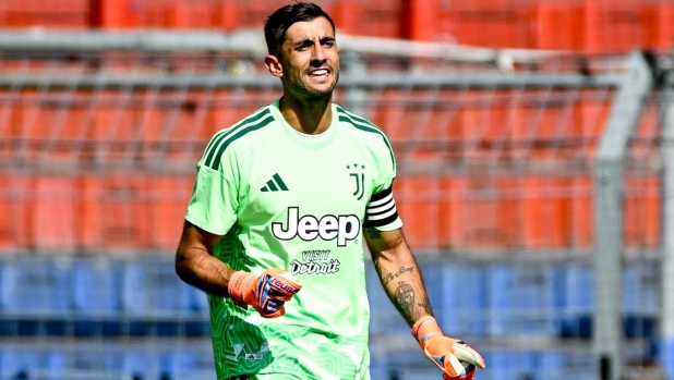 Perin saluta la Juve: "Con questa maglia ho conosciuto le emozioni più belle della mia carriera"
