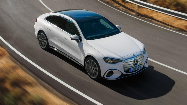 Nuova Mercedes Classe C elettrica, la prova: ha comfort, stile e autonomia