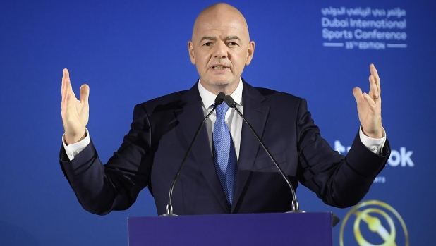 Infantino e la lettera al miele: Trump ha comandato