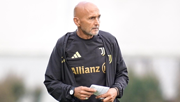 Spalletti sorride: "Ora ho una Juve più forte, sono contento dell'impegno della società"