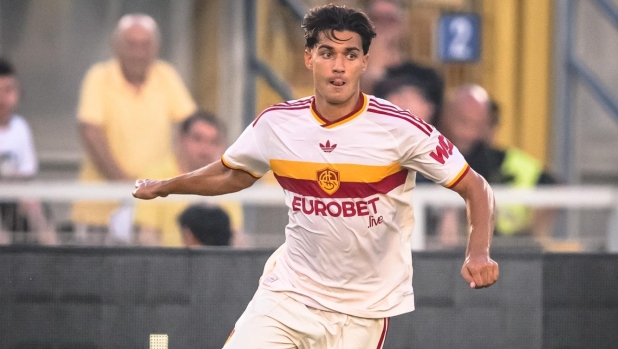 Lecce-Roma, le pagelle: Malen il migliore, ma che sorpresa Lulli (7). Gaspar, una maledizione da 4