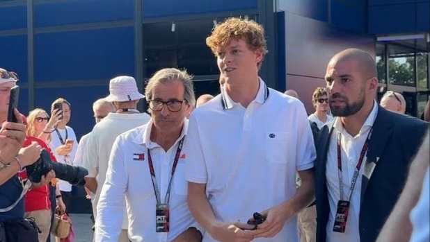 Sinner, Berrettini, Wierer, Laura Pausini e... Quanti vip di sport e spettacolo a Monza per la F1