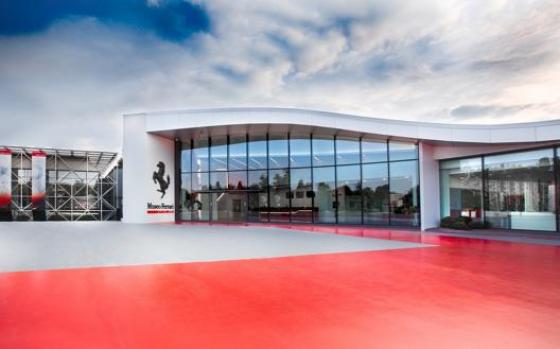 Il museo Ferrari di Maranello visto da fuori
