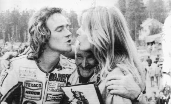 British former world 500 cc motorcycling champion Barry Sheene is seen in this file picture made in Donnington, England, in 1976. Sheene died Monday, March 10, 2003 in Australia after a battle with cancer of the throat and stomach, aged  52. Sheene won the World Motorcycle Championships twice in the 1970s and became famous for overcoming his numerous crashes on the track.   (AP Photo/PA)  **  UNITED KINGDOM OUT  NO SALES  MAGAZINES OUT   **