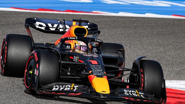 Red Bull's Dutch driver Max Verstappen drives during the third practice session ahead of the Bahrain Formula One Grand Prix at the Bahrain International Circuit in the city of Sakhir on March 19, 2022. (Photo by OZAN KOSE / AFP)