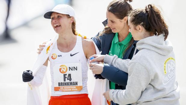Dutch Nienke Brinkman reacts after her second place at the end of the Women's Rotterdam Marathon in Rotterdam, on April 10, 2022. (Photo by Koen van Weel / ANP / AFP) / Netherlands OUT