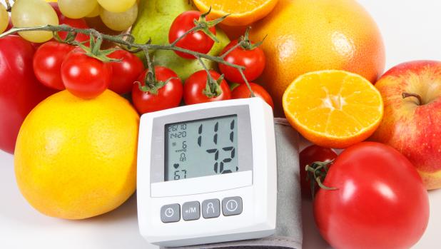 alimenti e misuratore di pressione