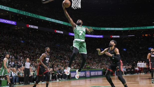 BOSTON, MA - MAY 29: Jaylen Brown #7 of the Boston Celtics drives to the basket during round 3 game 7 of the Eastern Conference finals 2023 NBA Playoffs against the Miami Heat on May 29, 2023 at the TD Garden in Boston, Massachusetts. NOTE TO USER: User expressly acknowledges and agrees that, by downloading and or using this photograph, User is consenting to the terms and conditions of the Getty Images License Agreement. Mandatory Copyright Notice: Copyright 2023 NBAE   Brian Babineau/NBAE via Getty Images/AFP (Photo by Brian Babineau / NBAE / Getty Images / Getty Images via AFP)