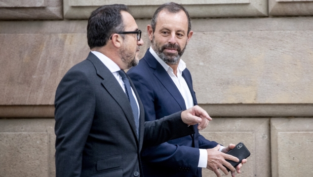 Judgement of player Neymar Jr, of the PSG and former presidents of FC Barcelona Sandro Rosell and Josep Maria Bartomeu on 17 October 2022 in Barcelona, Catalonia, Spain. (Photo by Albert Llop/NurPhoto) (Photo by Albert Llop / NurPhoto / NurPhoto via AFP)